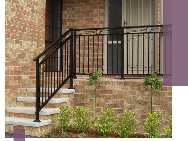 Уличные перила из металла под ключ в Кирове