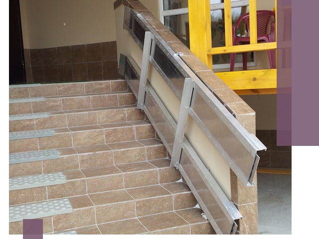 Откидные пандусы под ключ в Кирове — монтаж и демонтаж