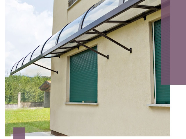 Козырьки над окнами в Кирове — изготовление и монтаж по выгоде