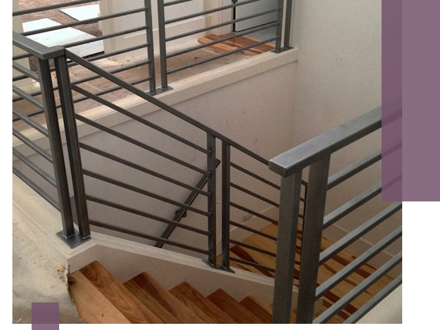 Изготовление поручней из металла и дерева в Кирове